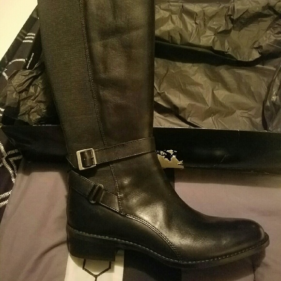 LEATHER RIDING BOOTS