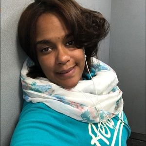 Meet your Posher, Patricia