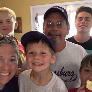 Meet your Posher, Elizabeth