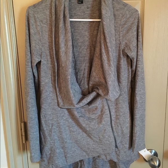 Grey side zip jacket