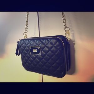 Steve Madden black leather purse