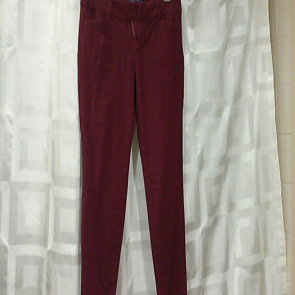 Old Navy Mid-rise Pixie Pants