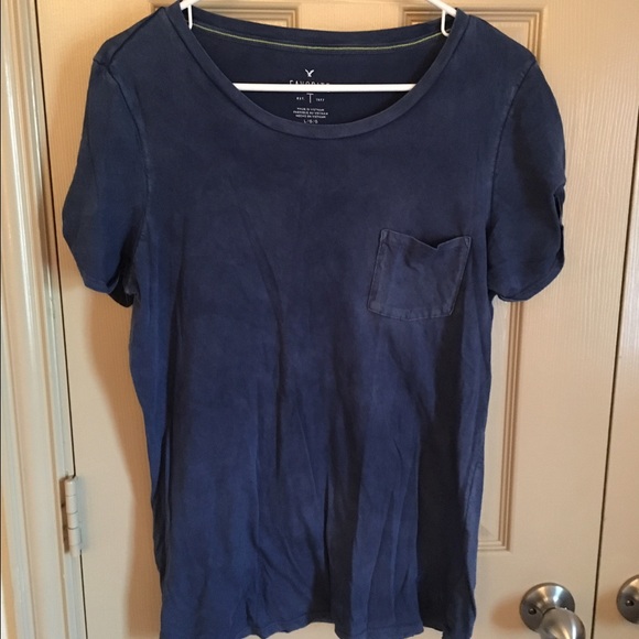 American Eagle T-shirt