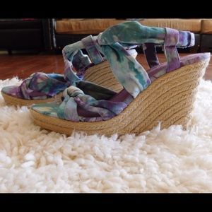 Rampage tie dye platform wedge 🔮