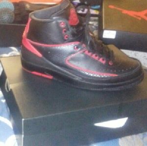 Air Jordan retro 2s