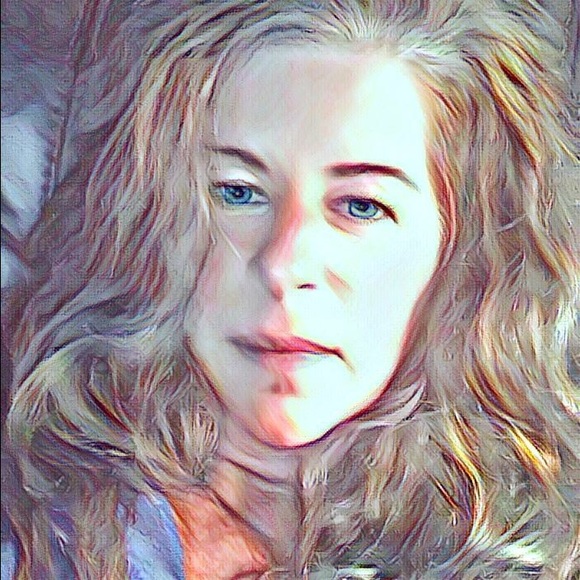 Meet your Posher, Katherine - Picture 3 of 4