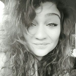 Meet your Posher, Alexa