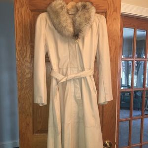 Friitala leather coat with fur collar