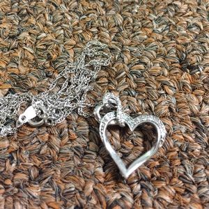 FLASH SALE Beautiful Kay Jewelers Heart Necklace