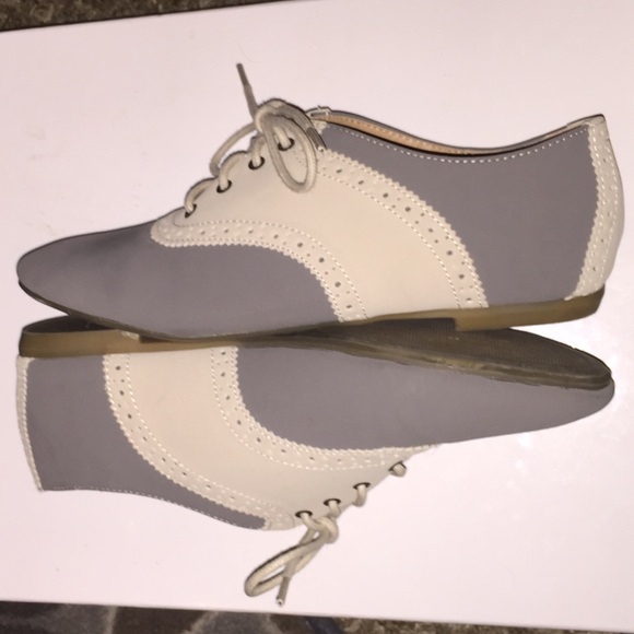 Super cute oxfords