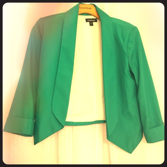Cropped Blazer