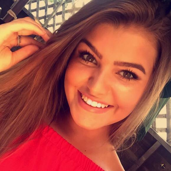 Meet the Posher Other - Meet your Posher, Kiera