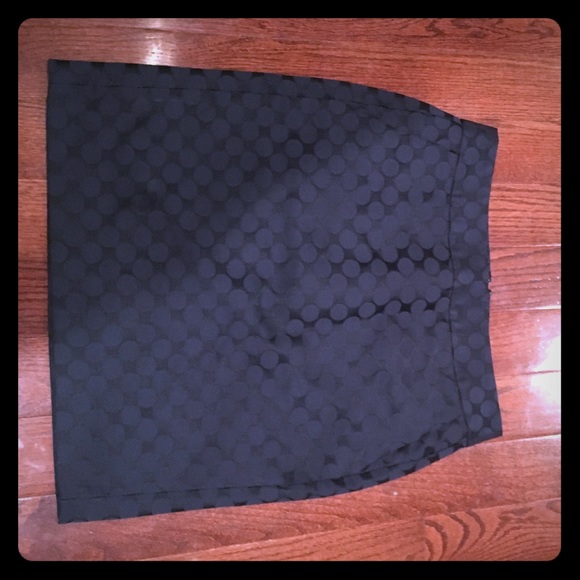 BR navy blue polka dot skirt!