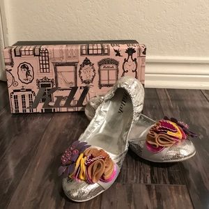 Metallic Novelty flat