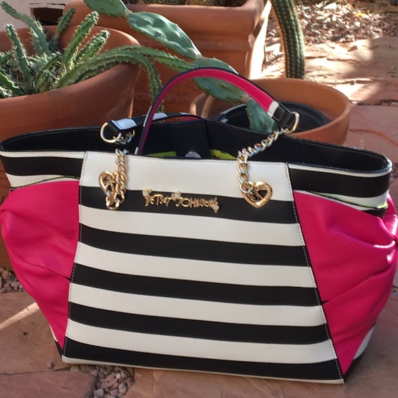 Betsey Johnson Handbags - NWT Large BETSY JOHNSON BAG