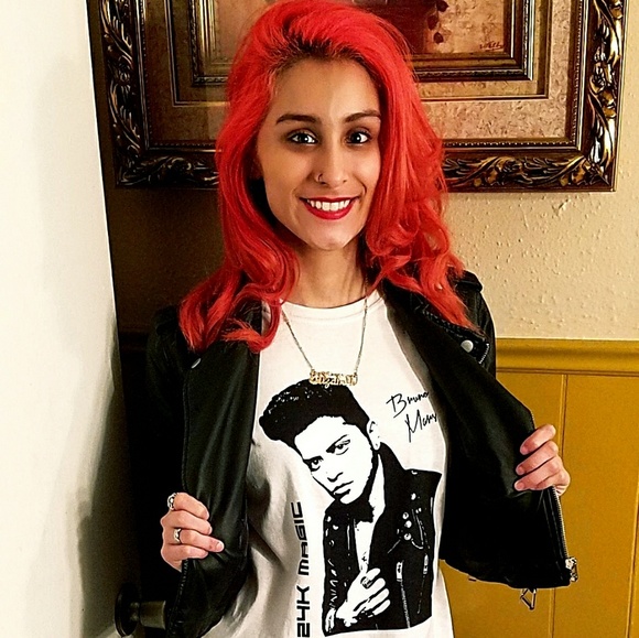 Hello, I'm Elizabeth! - Picture 6 of 8