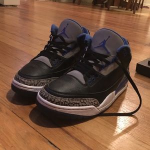 Jordan retros, sport blue 3's