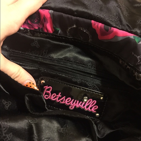 Betsy Johnson Betseyville Purse - Picture 2 of 3