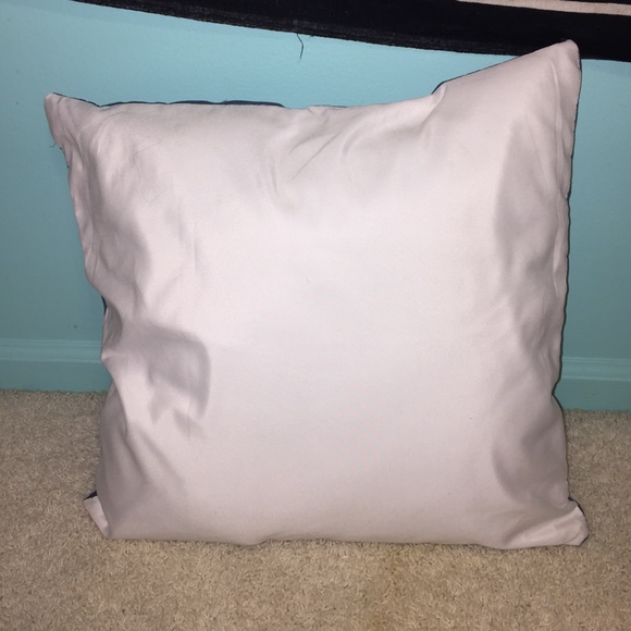 Cute quoted pillow!!💗 - Picture 2 of 3