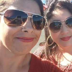 Meet your Posher, Angie