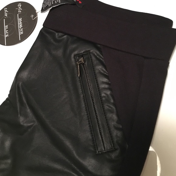 🆕LAST ONE--Faux Leather Leggings - Picture 2 of 3