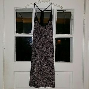 Light pink and black night mini