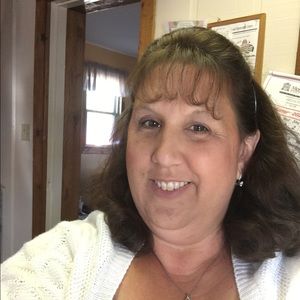 Meet your Posher, Annette