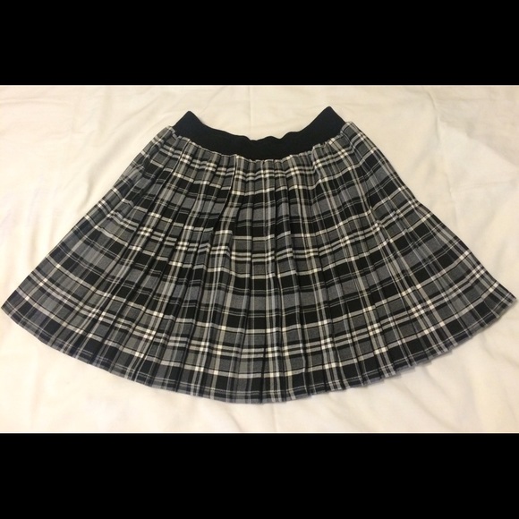Black and White Plaid Flair Mini Skirt