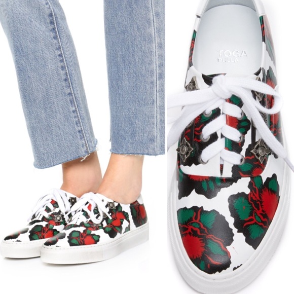 ⬇️ Toga Pulla
Lace Up Floral Print Sneakers #98 - Picture 2 of 5