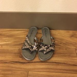 Size 6 silver sandals