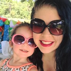 Meet your Posher, Kasey