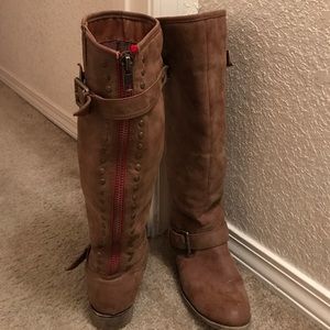 Steve Madden boots