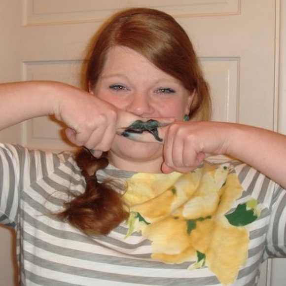 Meet your Posher, Margaret - Picture 1 of 1