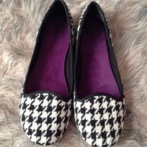Houndstooth Print Flats 🎀
