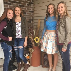 Meet your Posher, Hannah