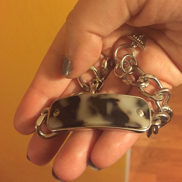 GUESS Bracelet - Picture 4 of 4