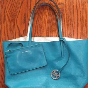 Michael Kors reversible Izzy tote