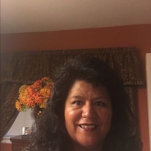 Meet your Posher, Annette