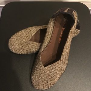 Bernie Mev CATWALK bronze slip-ons Size 40 New