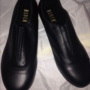 Tap shoes