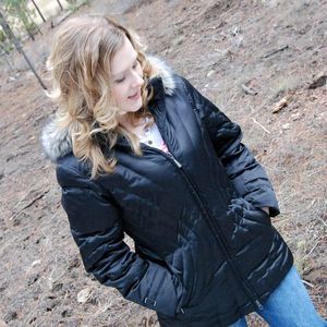 Meet your Posher, Courtney