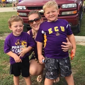 Meet your Posher, Adrienne