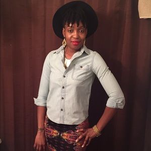 Meet your Posher, Yolanda