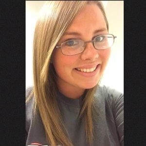 Meet your Posher, Joni