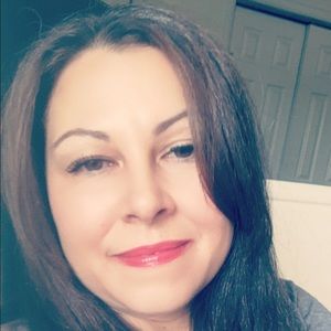 Meet your Posher, Mandy