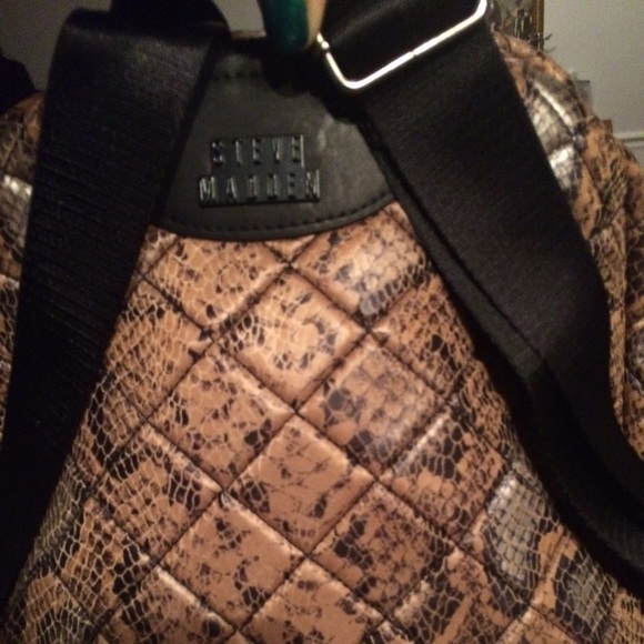 Backpack - Picture 2 of 3