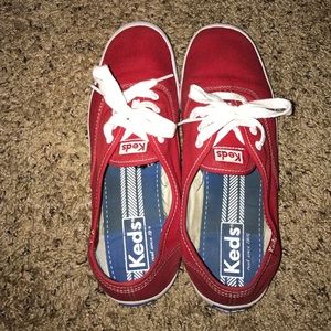 keds tennis shoe