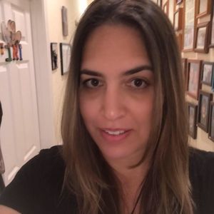 Meet your Posher, Sharon