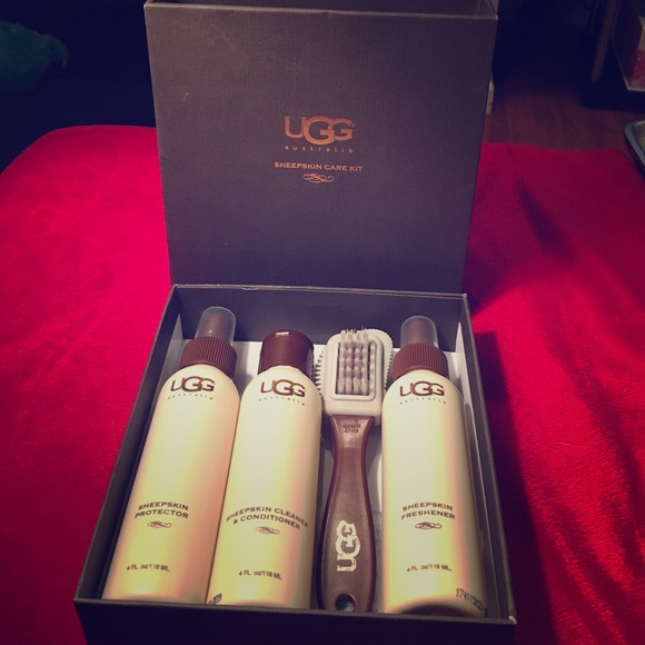 UGG Sheepskin Care Kit