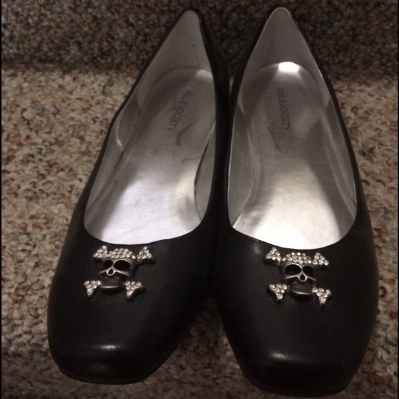 Slip on flats